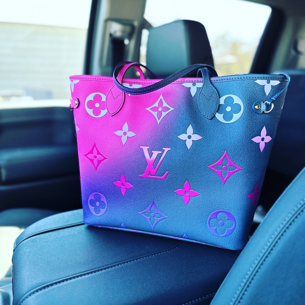 Louis Vuitton pink neverfull